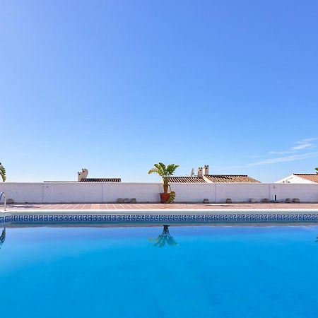 Sea View Capistrano Nerjaアパートメント エクステリア 写真