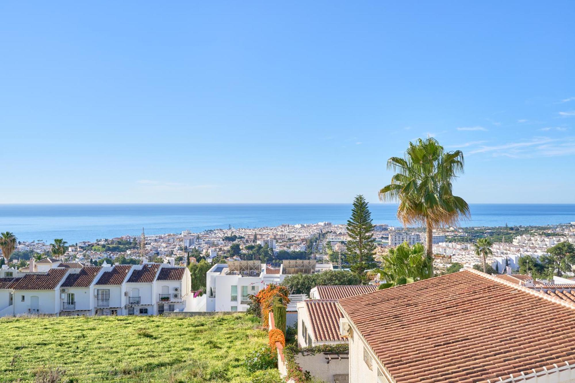 Sea View Capistrano Nerjaアパートメント エクステリア 写真
