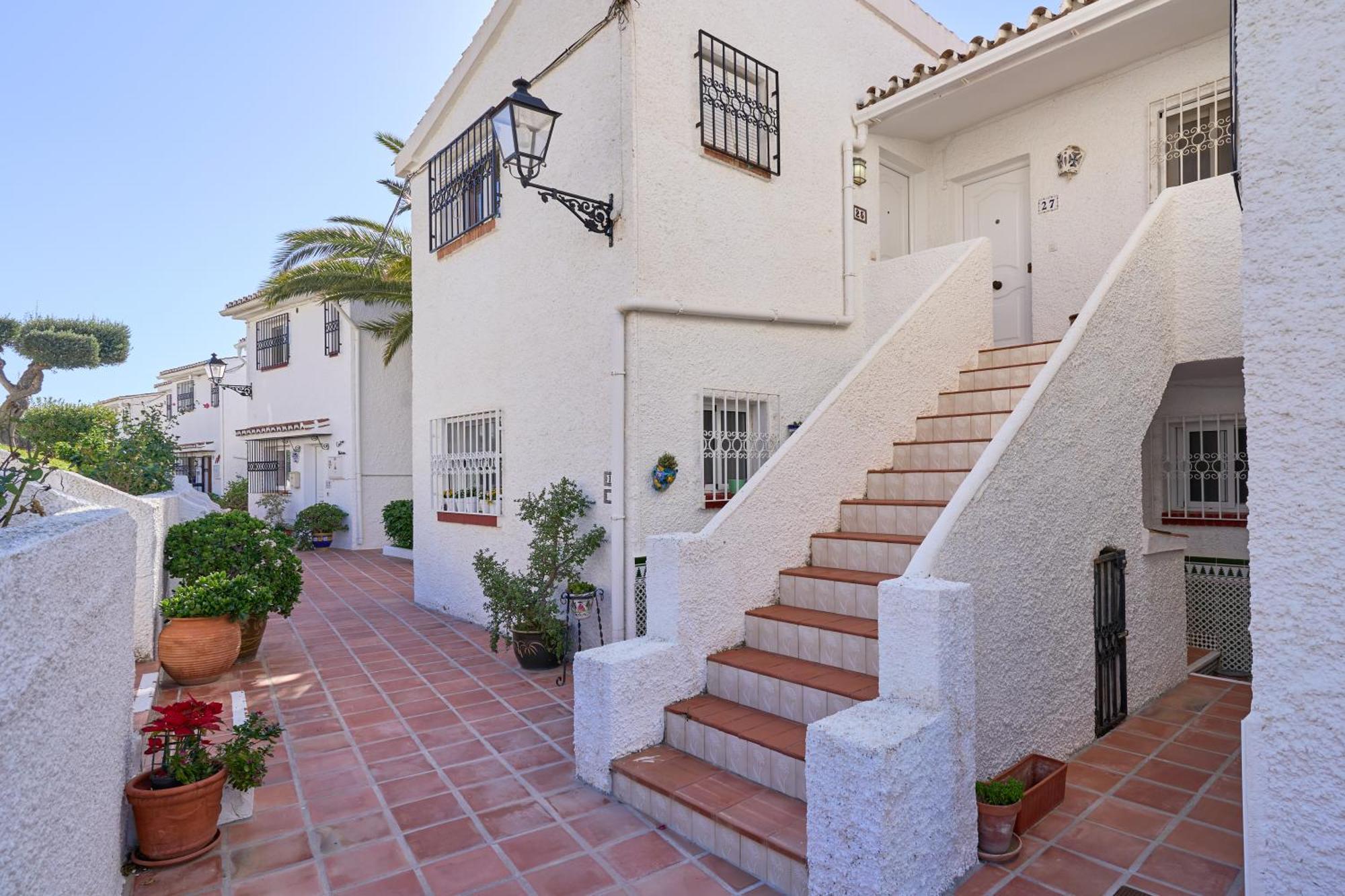Sea View Capistrano Nerjaアパートメント エクステリア 写真